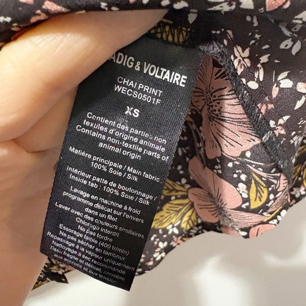 Zadig and Voltaire Chai Print Dark Floral 100% Silk Blouse Top Size XS Luxury - Picture 13 of 14